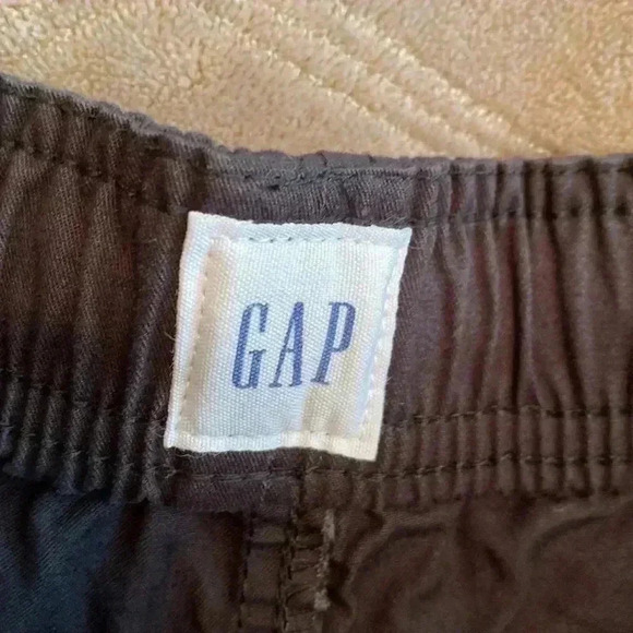 Gap Black 9” Easy Shorts.  NWT, Size Small. - Picture 6 of 9